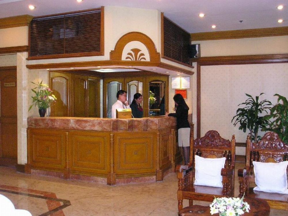 Citadel Inn Makati Main image