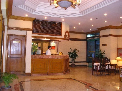 Citadel Inn Makati image 3